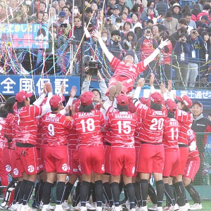 ビックカメラ高崎、２年ぶりの優勝 Hondaは初Ｖならず　～日本女子ソフトボールリーグ～